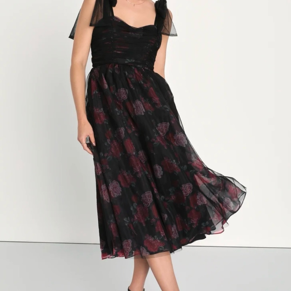 Lulu's Black and Red Sweetheart Midi Sundress